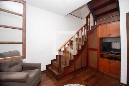 Casa à venda com 258m², 4 quartos e 2 vagasSala de Estar