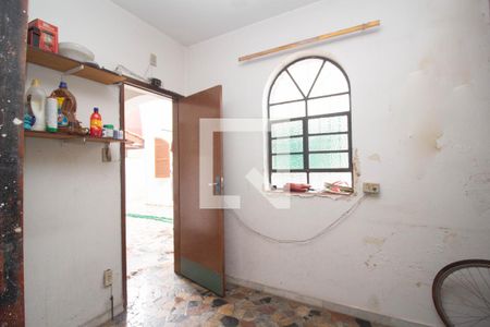 Casa à venda com 258m², 4 quartos e 2 vagasQuarto de Serviço