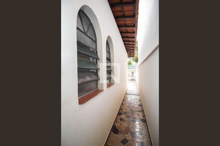 Casa à venda com 258m², 4 quartos e 2 vagasQuintal