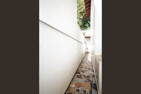 Casa à venda com 258m², 4 quartos e 2 vagasQuintal