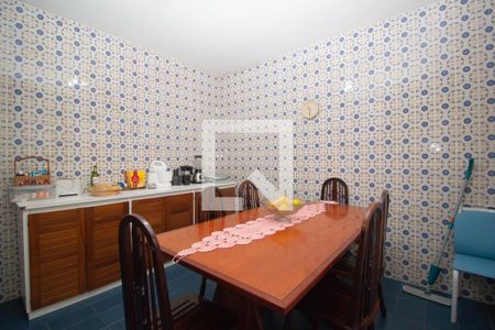 Casa à venda com 258m², 4 quartos e 2 vagasCopa