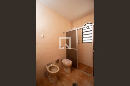 Casa à venda com 258m², 4 quartos e 2 vagasQuarto 2 - Banheiro da Suíte 1 