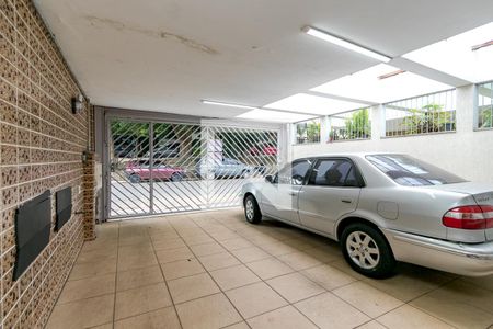 Casa à venda com 250m², 3 quartos e 2 vagasGaragem