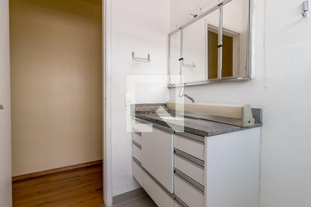 Casa à venda com 250m², 3 quartos e 2 vagasBanheiro