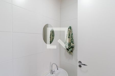 Apartamento para alugar com 34m², 2 quartos e sem vaga Apartamento para alugar com 34m², 2 quartos e sem vagaBanheiro