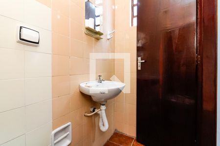 Casa para alugar com 115m², 3 quartos e 2 vagas Casa para alugar com 115m², 3 quartos e 2 vagasBanheiro de Serviço