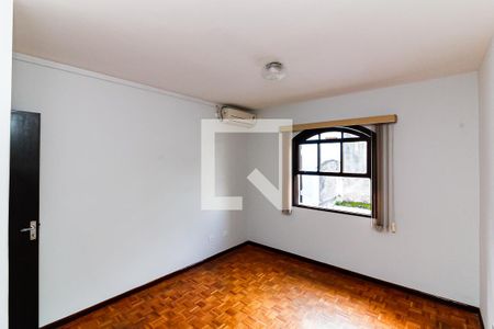 Casa para alugar com 115m², 3 quartos e 2 vagas Casa para alugar com 115m², 3 quartos e 2 vagasQuarto 3