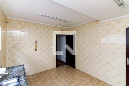 Casa para alugar com 115m², 3 quartos e 2 vagas Casa para alugar com 115m², 3 quartos e 2 vagasCozinha