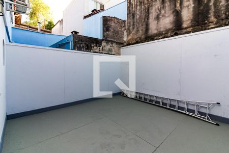 Casa para alugar com 115m², 3 quartos e 2 vagas Casa para alugar com 115m², 3 quartos e 2 vagasQuintal