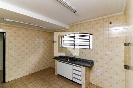 Casa para alugar com 115m², 3 quartos e 2 vagas Casa para alugar com 115m², 3 quartos e 2 vagasCozinha