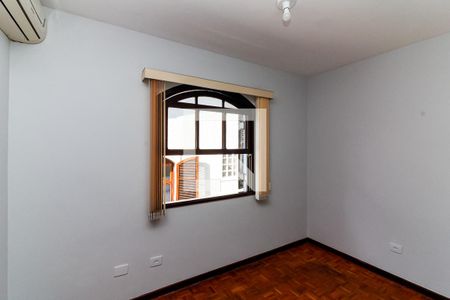Casa para alugar com 115m², 3 quartos e 2 vagas Casa para alugar com 115m², 3 quartos e 2 vagasQuarto 2