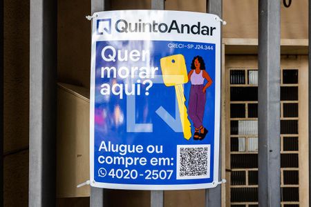 Plaquinha de apartamento para alugar com 3 quartos, 85m² em Pinheiros, São Paulo