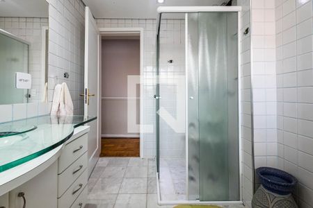 Banheiro de apartamento para alugar com 3 quartos, 85m² em Pinheiros, São Paulo
