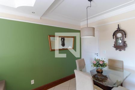 Apartamento à venda com 110m², 3 quartos e 1 vagaSalas