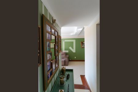 Apartamento à venda com 110m², 3 quartos e 1 vagaSalas