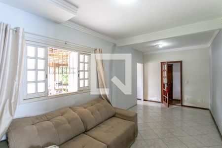 Sala de casa à venda com 3 quartos, 150m² em Bandeirantes (pampulha), Belo Horizonte