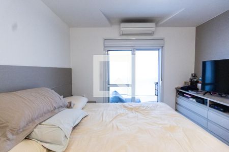 Apartamento à venda com 260m², 3 quartos e 3 vagas Apartamento à venda com 260m², 3 quartos e 3 vagasQuarto 3