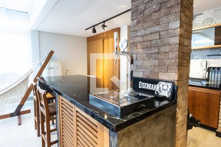 Apartamento à venda com 260m², 3 quartos e 3 vagas Apartamento à venda com 260m², 3 quartos e 3 vagasChurrasqueira