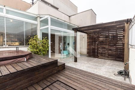 Apartamento à venda com 260m², 3 quartos e 3 vagas Apartamento à venda com 260m², 3 quartos e 3 vagasHidro