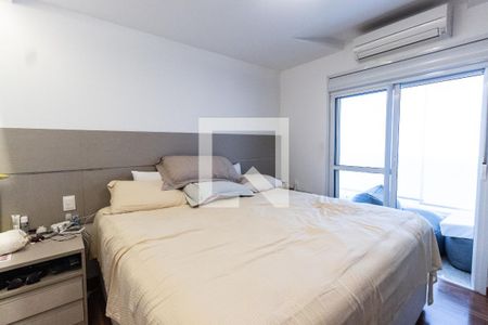 Apartamento à venda com 260m², 3 quartos e 3 vagas Apartamento à venda com 260m², 3 quartos e 3 vagasQuarto 3