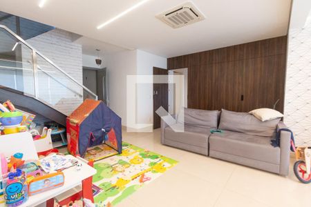 Sala de apartamento à venda com 3 quartos, 260m² em Santa Teresinha, São Paulo