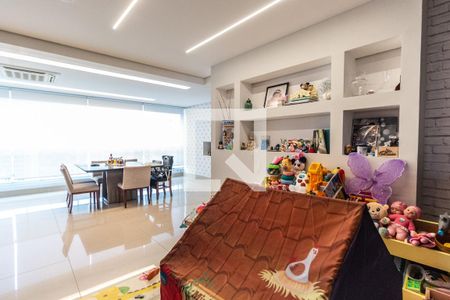 Sala de apartamento à venda com 3 quartos, 260m² em Santa Teresinha, São Paulo