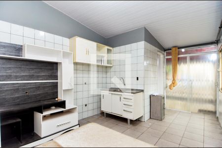 Quarto de casa para alugar com 1 quarto, 20m² em Vila Pedro Moreira, Guarulhos