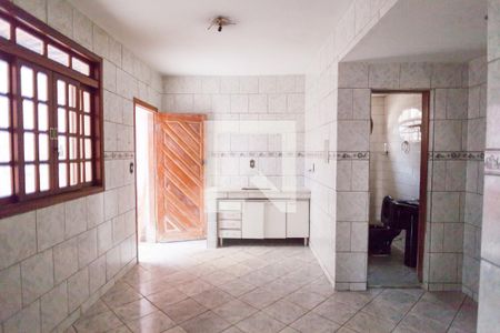 Casa à venda com 150m², 4 quartos e 1 vaga Casa à venda com 150m², 4 quartos e 1 vagaCozinha