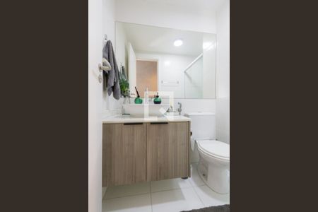 Apartamento para alugar com 55m², 2 quartos e 1 vaga Apartamento para alugar com 55m², 2 quartos e 1 vagaBanheiro Social