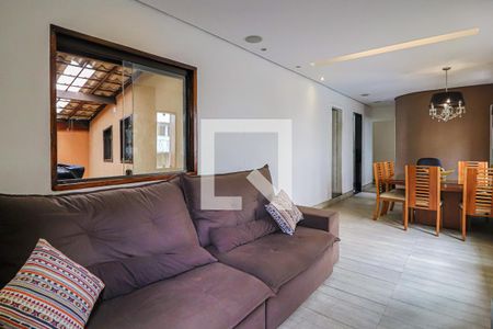 Sala de casa à venda com 3 quartos, 210m² em Santa Tereza, Belo Horizonte