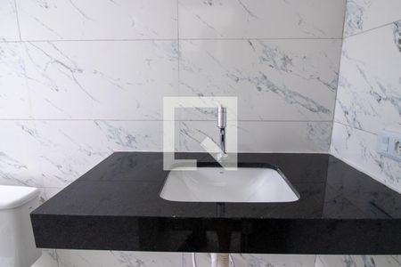 Casa à venda com 140m², 2 quartos e 3 vagas Casa à venda com 140m², 2 quartos e 3 vagasBanheiro do Quarto 2