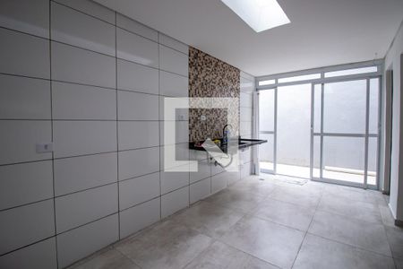 Casa à venda com 140m², 2 quartos e 3 vagas Casa à venda com 140m², 2 quartos e 3 vagasCozinha