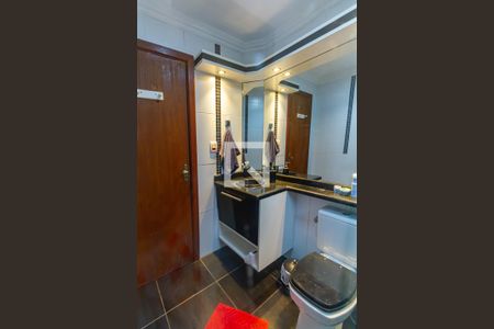 Casa à venda com 4 quartos, 320m² em Partenon, Porto Alegre