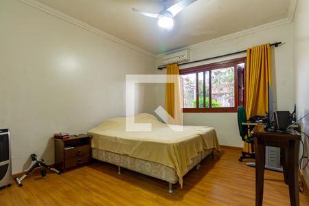 Casa à venda com 4 quartos, 320m² em Partenon, Porto Alegre