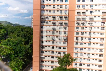 Vista da Sala de apartamento para alugar com 2 quartos, 69m² em Icaraí, Niterói