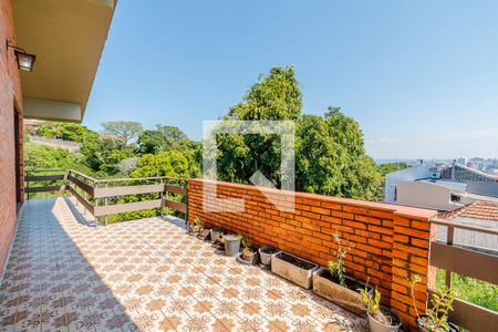 Casa à venda com 400m², 4 quartos e 3 vagasVaranda