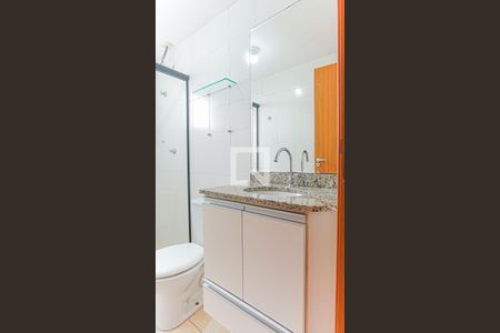 Apartamento para alugar com 50m², 2 quartos e 1 vaga Apartamento para alugar com 50m², 2 quartos e 1 vagaBanheiro