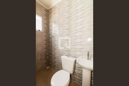 Casa de condomínio à venda com 80m², 2 quartos e 1 vagaBanheiro da Suíte 2