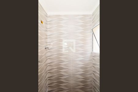 Banheiro da Suíte 1 de casa de condomínio à venda com 2 quartos, 80m² em Jardim Brasil (zona Norte), São Paulo