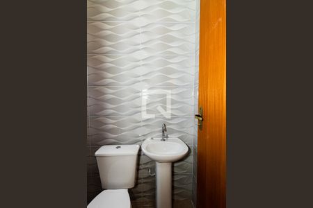 Casa de condomínio à venda com 80m², 2 quartos e 1 vagaBanheiro da Suíte 2