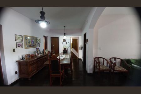 Casa à venda com 4 quartos, 236m² em Graça, Belo Horizonte