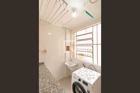 Apartamento à venda com 110m², 4 quartos e 2 vagasCozinha e Área de Serviço