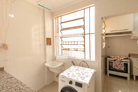 Apartamento à venda com 110m², 4 quartos e 2 vagasCozinha e Área de Serviço