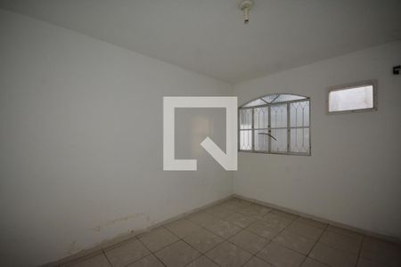 Quarto1 de casa para alugar com 2 quartos, 65m² em Marechal Hermes, Rio de Janeiro