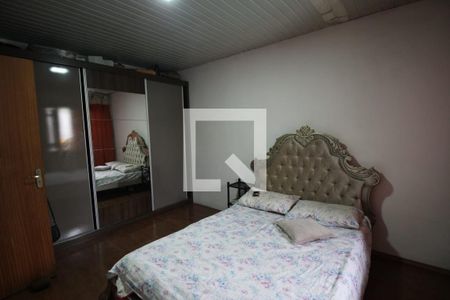 Casa à venda com 300m², 4 quartos e 1 vaga Casa à venda com 300m², 4 quartos e 1 vagaQuarto 3