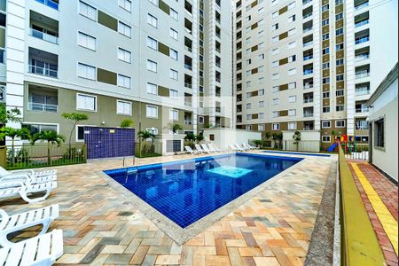 Apartamento para alugar com 50m², 2 quartos e 1 vaga Apartamento para alugar com 50m², 2 quartos e 1 vagaÁrea comum - Piscina