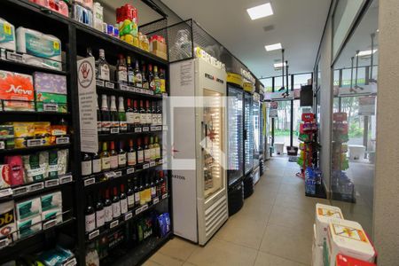 Mercado/Conveniência de apartamento para alugar com 2 quartos, 52m² em Brás, São Paulo