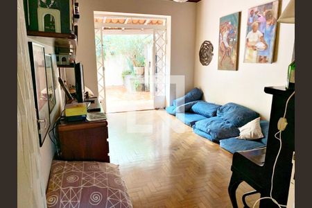 Casa à venda com 542m², 4 quartos e 4 vagas