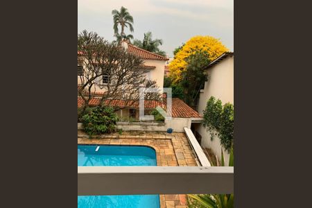 Casa à venda com 542m², 4 quartos e 4 vagas