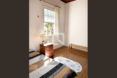 Casa à venda com 542m², 4 quartos e 4 vagas